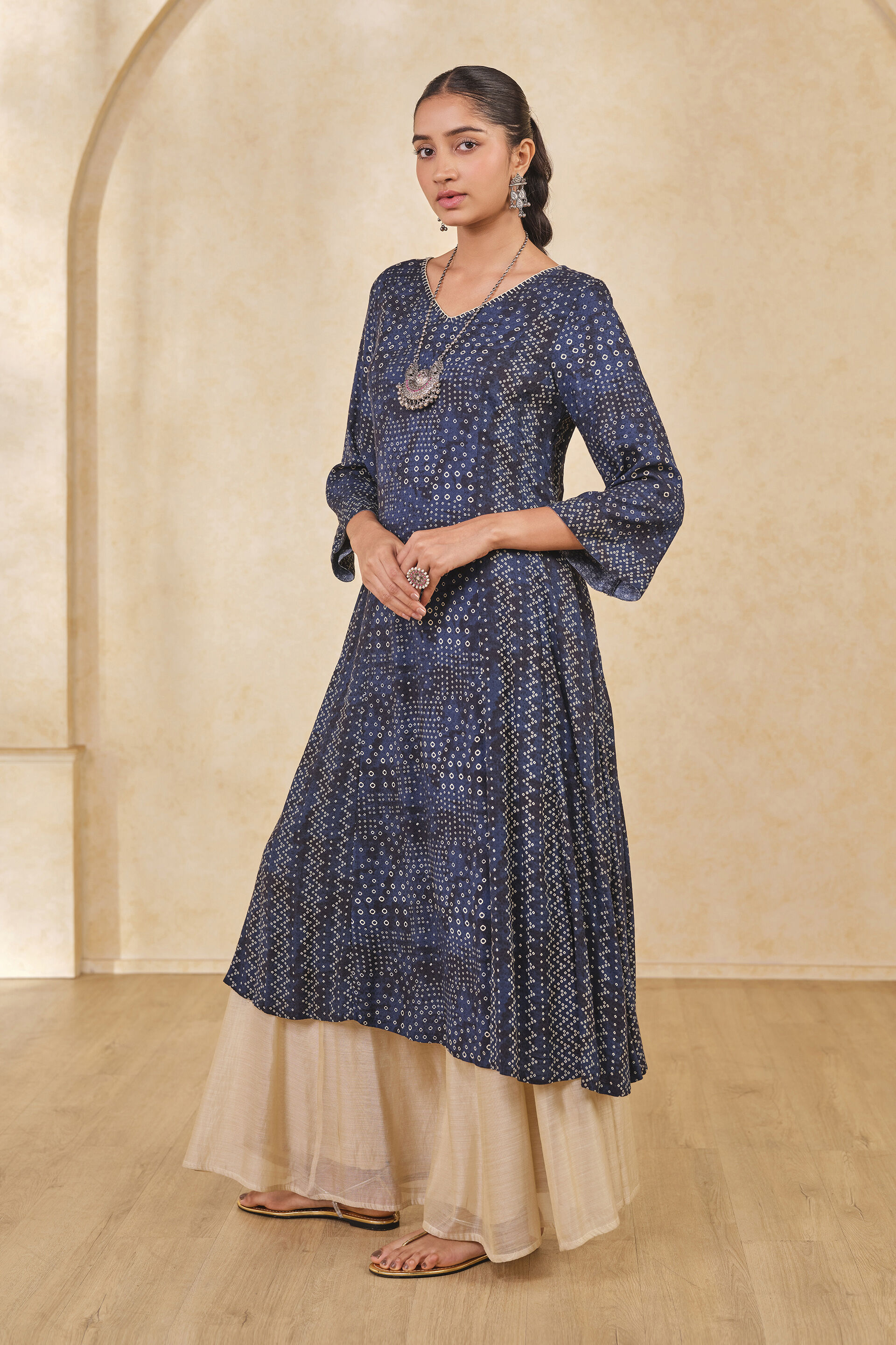 The Jugnu Kurta, Indigo, image 3